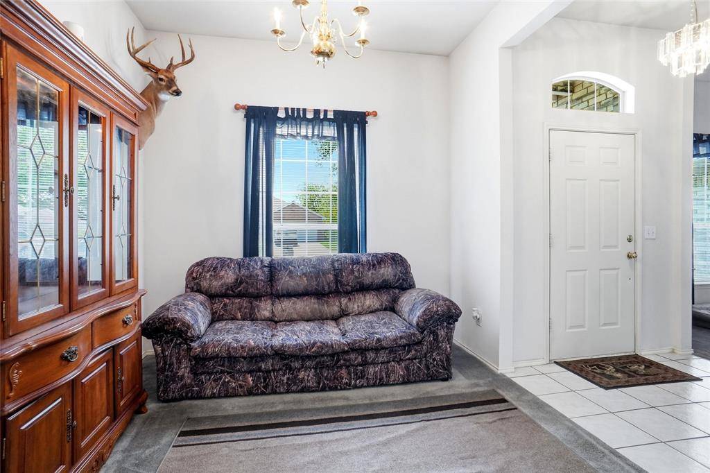 1801 Manten Boulevard, Denton, TX 76208