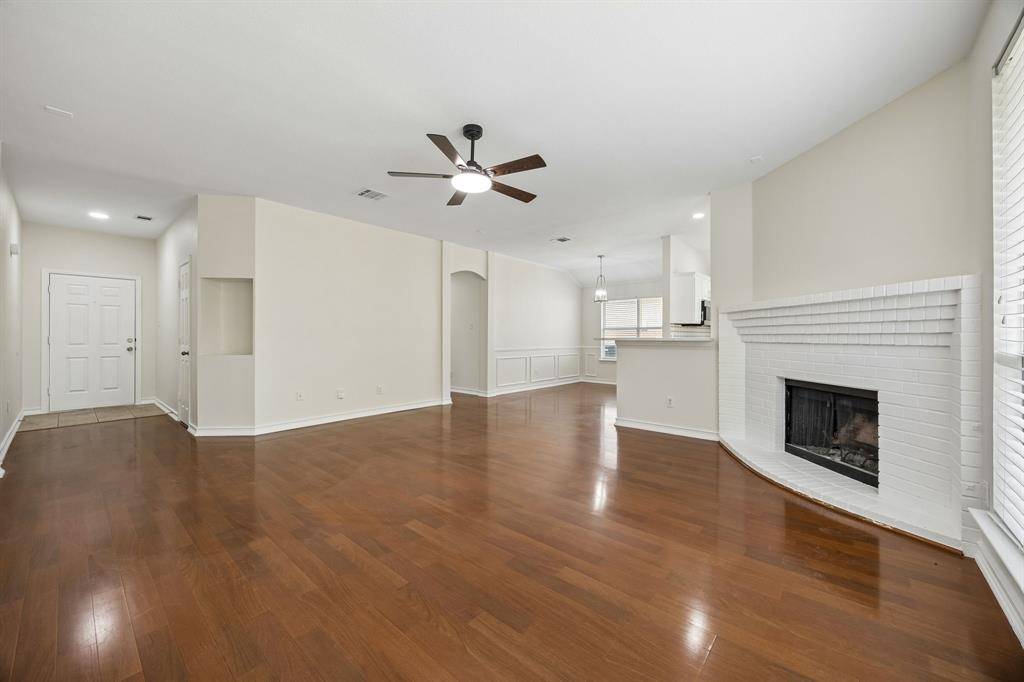 2101 Turtle Cove Drive, Mansfield, TX 76063