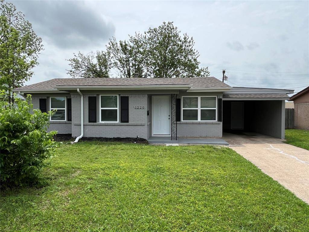 1220 Chapman Drive, Mesquite, TX 75149