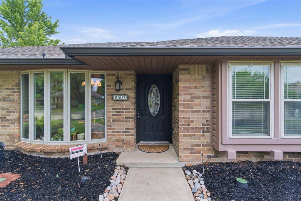 2307 Castle Rock Road, Carrollton, TX 75007