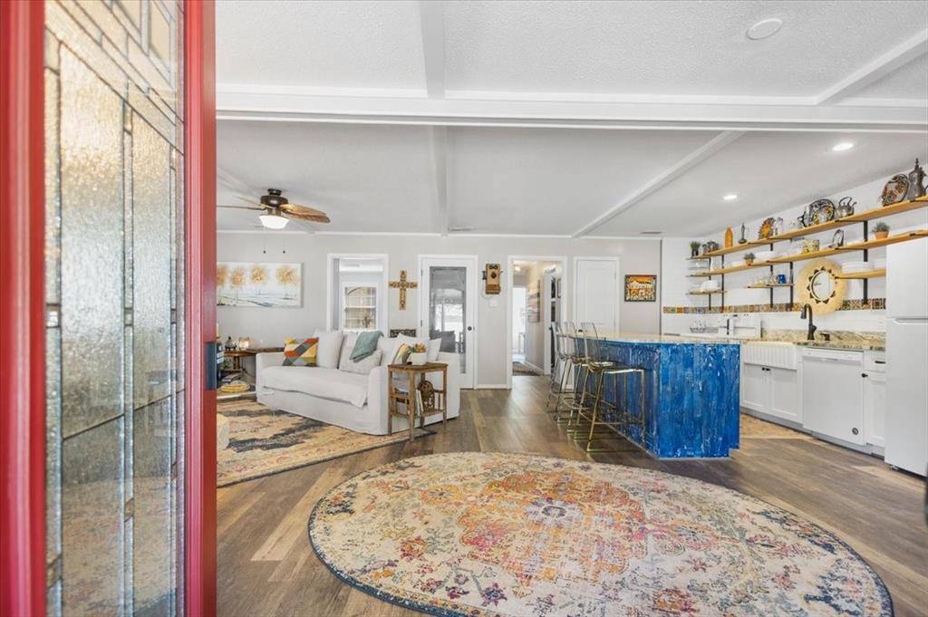 333 Lakeview Drive, Hideaway, TX 75771