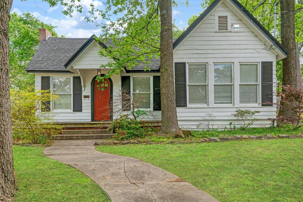 2240 Hubbard, Paris, TX 75460