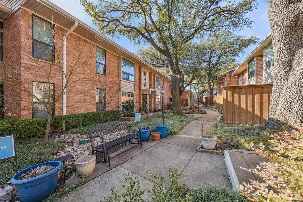 10019 Regal Park Lane #207, Dallas, TX 75230