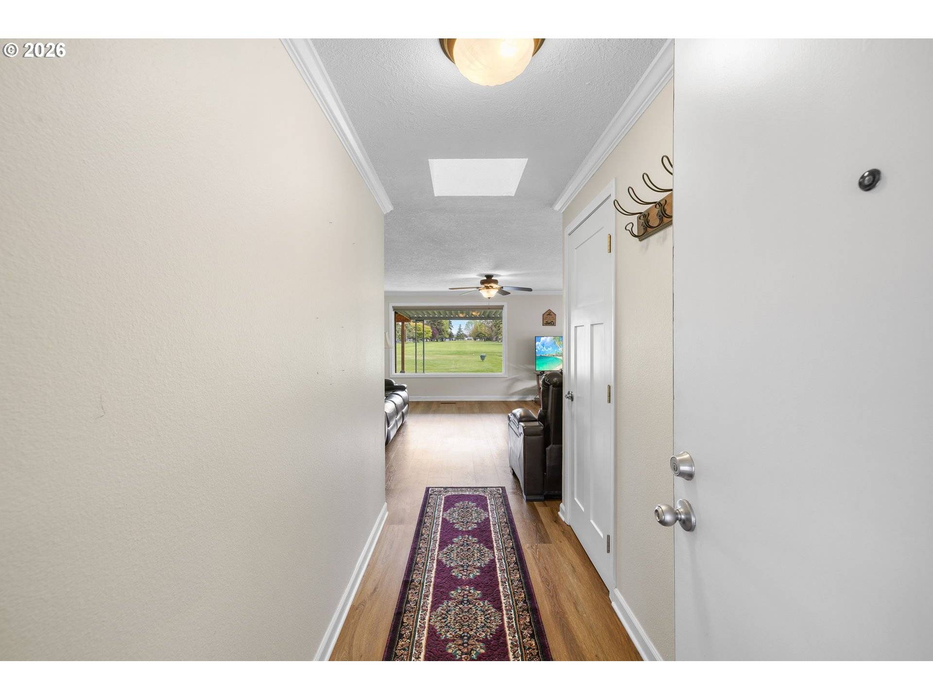 2219 SANTIAM DR, Woodburn, OR 97071