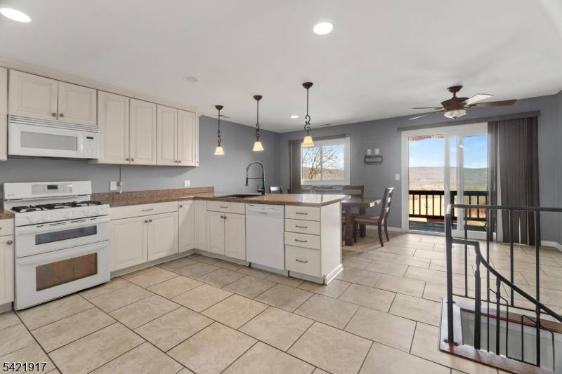 5 Eagles Nest Dr #5, Vernon Twp., NJ 07462