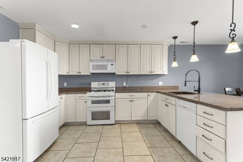 5 Eagles Nest Dr #5, Vernon Twp., NJ 07462