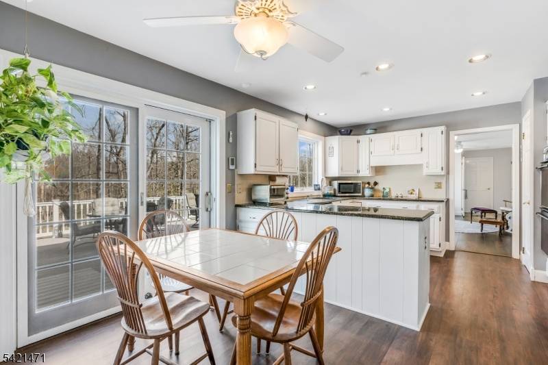 2237 Brookside Dr, Bridgewater Twp., NJ 08836