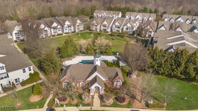 366 Cambridge Dr, Butler Boro, NJ 07405