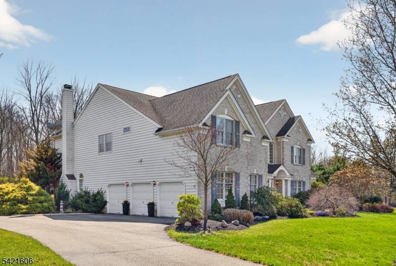 2 Stone Forge Rd, Green Twp., NJ 07821