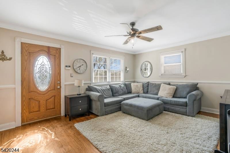 123 Thatchers Hill Rd, Raritan Twp., NJ 08822