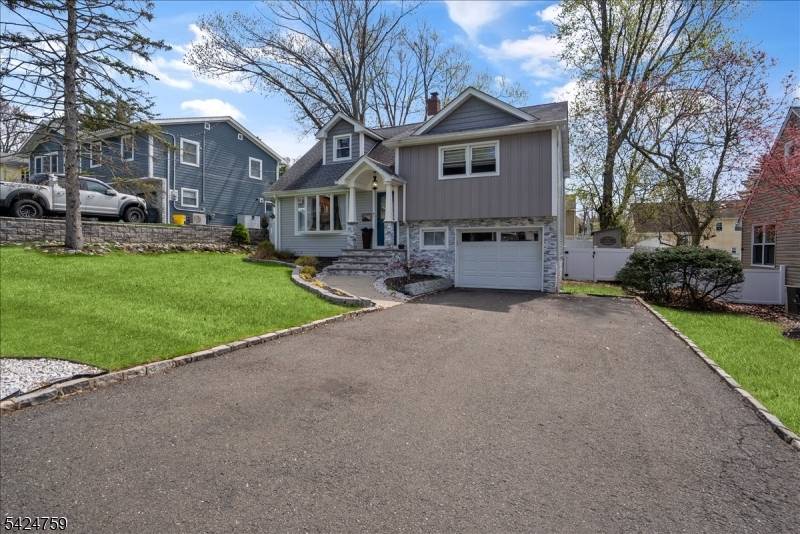 11 Westland Rd, Verona Twp., NJ 07044
