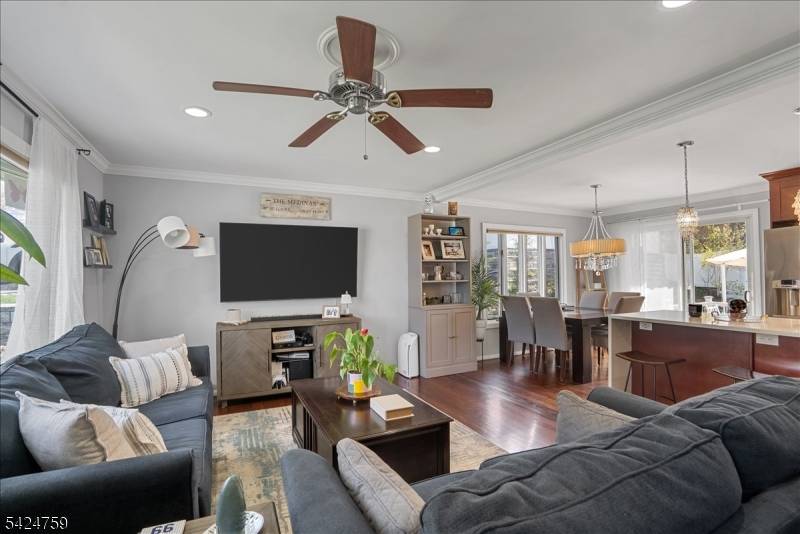 11 Westland Rd, Verona Twp., NJ 07044