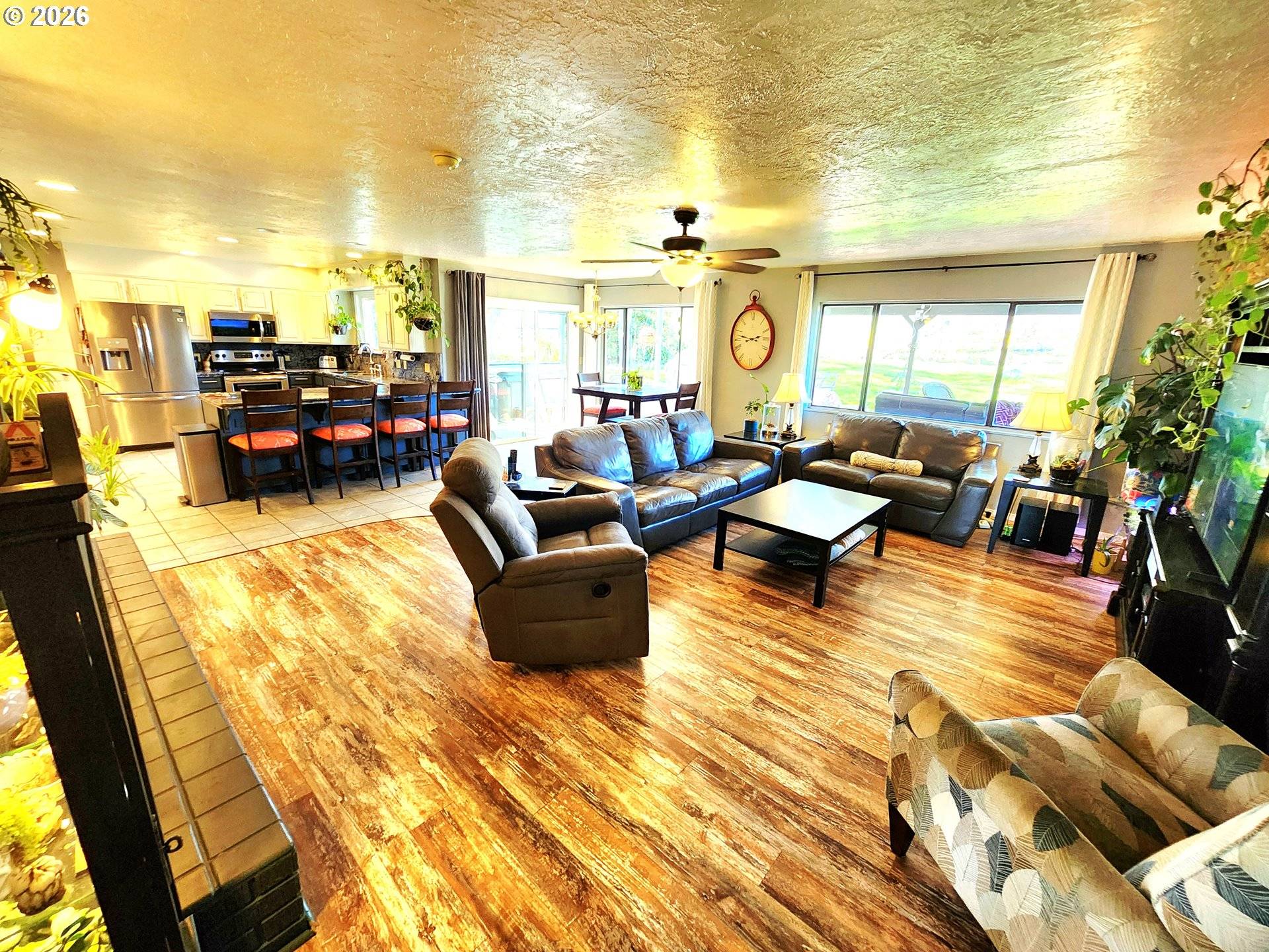 120 HAMMEL RD, Eagle Point, OR 97524