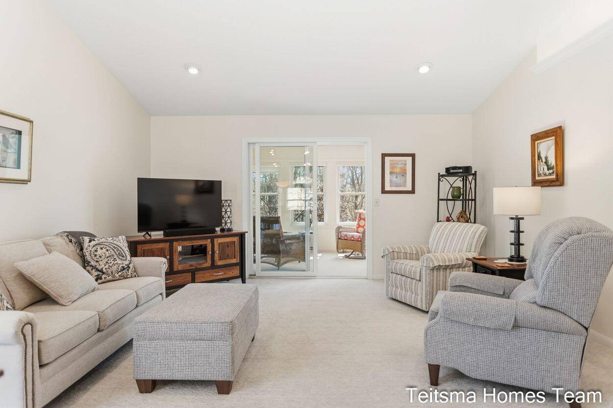 1546 Beechtree Commons, Grand Haven City, MI 49417