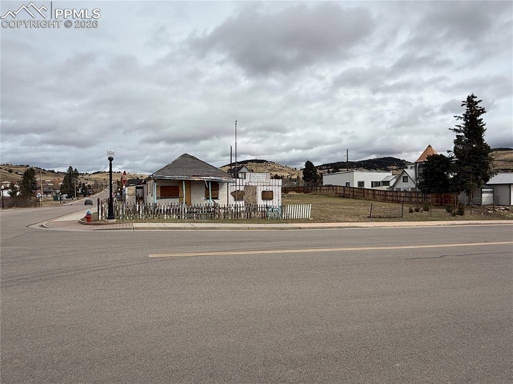 239 W Bennett AVE, Cripple Creek, CO 80813