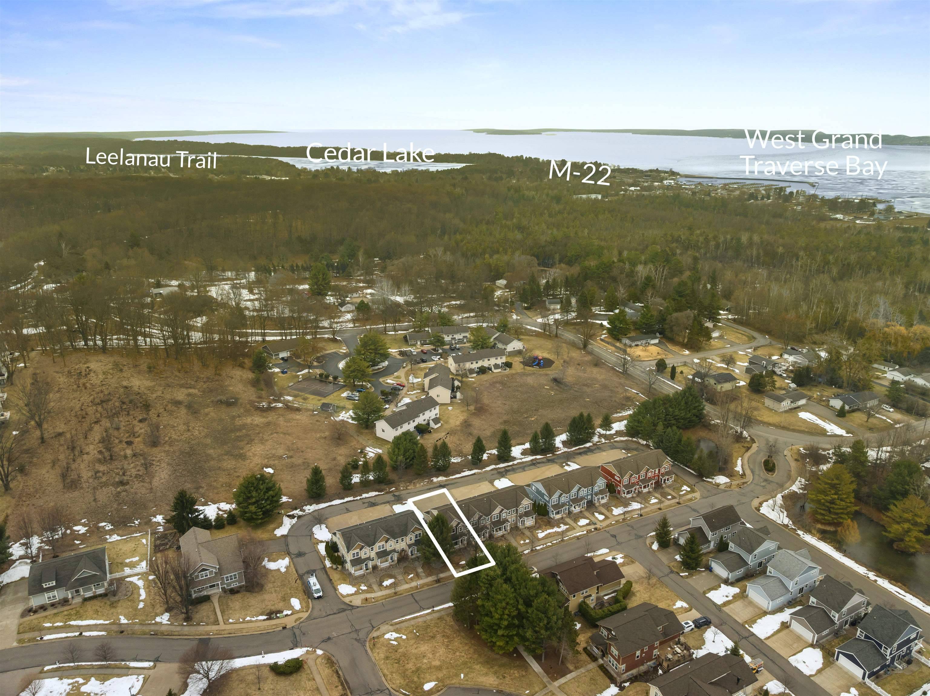 10617 Waterford ST, Traverse City, MI 49684