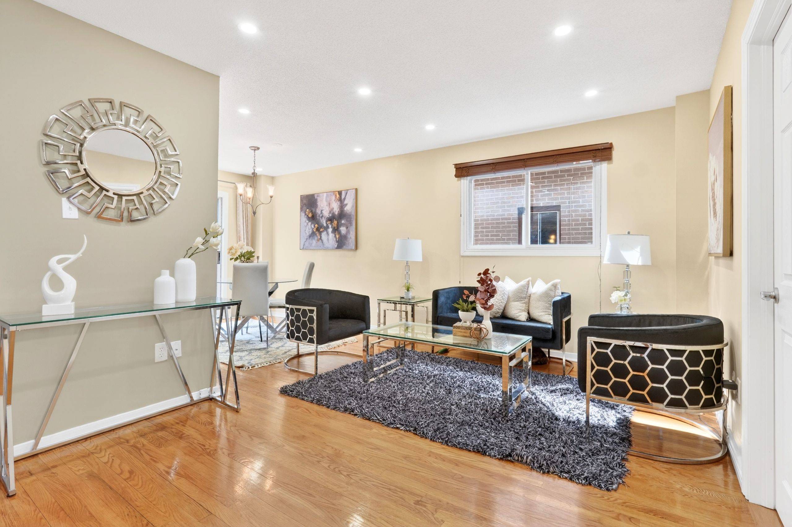 129 Radford DR, Ajax, ON L1T 2C3