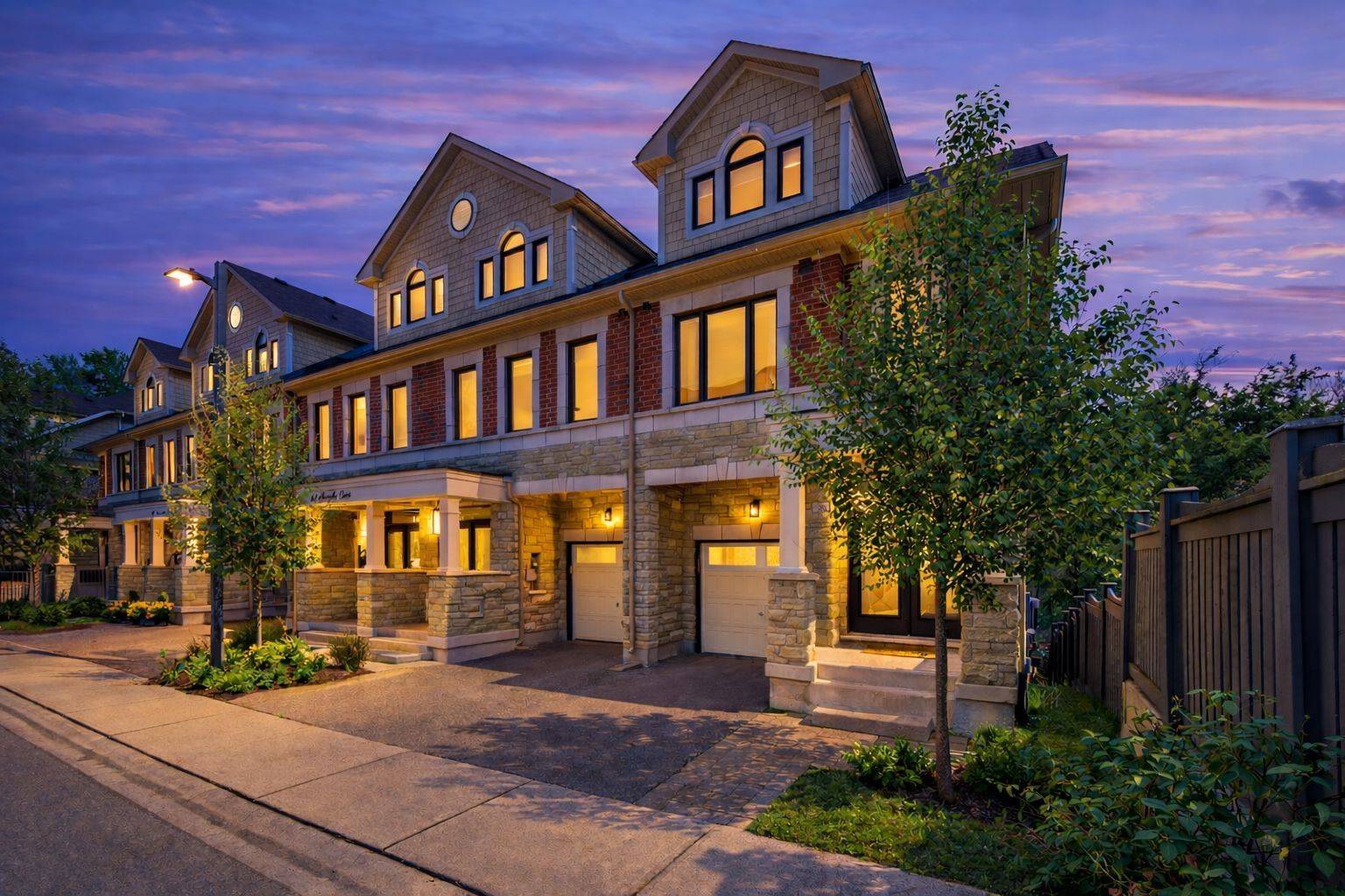 57 Hiawatha CT, Vaughan, ON L4L 0J2