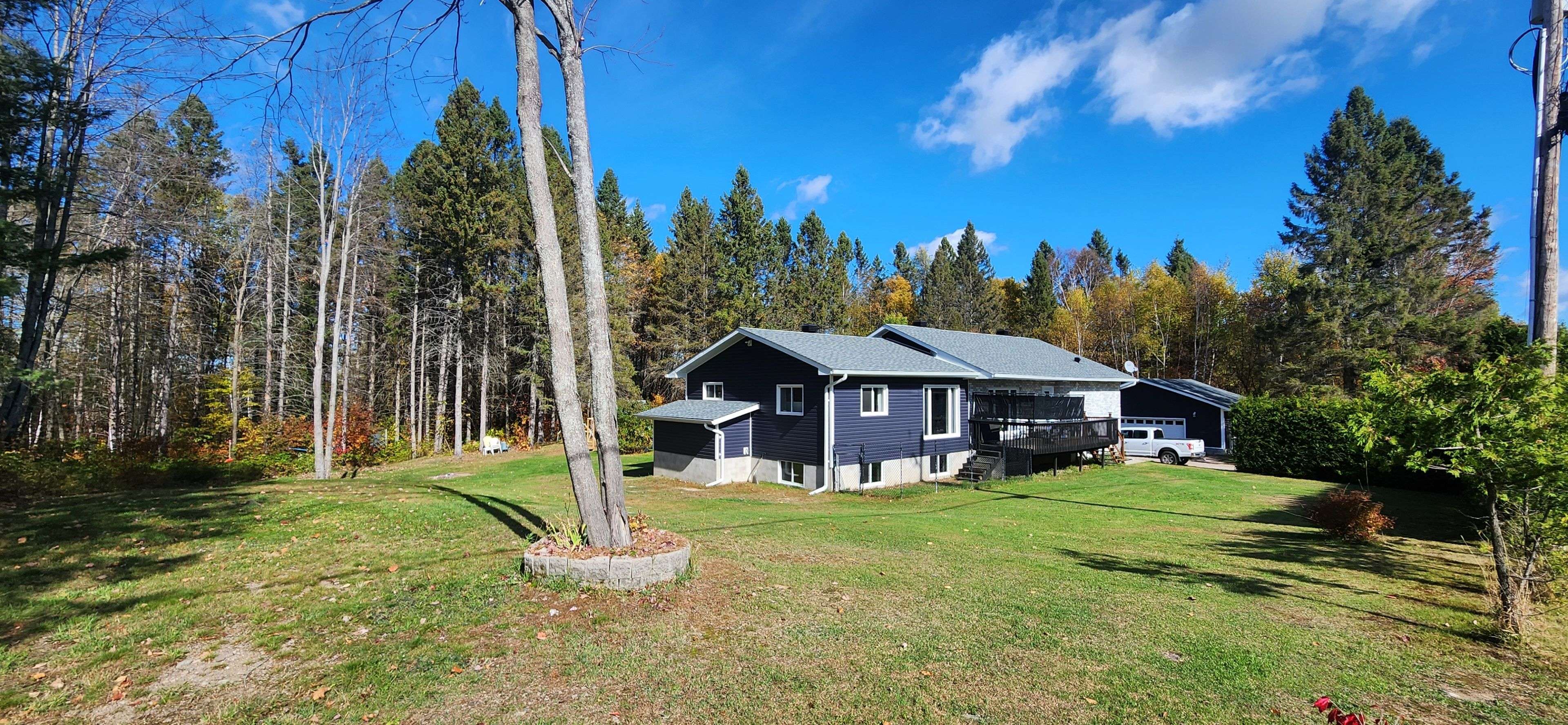 223 Development RD, Bonfield, ON P0H 1E0