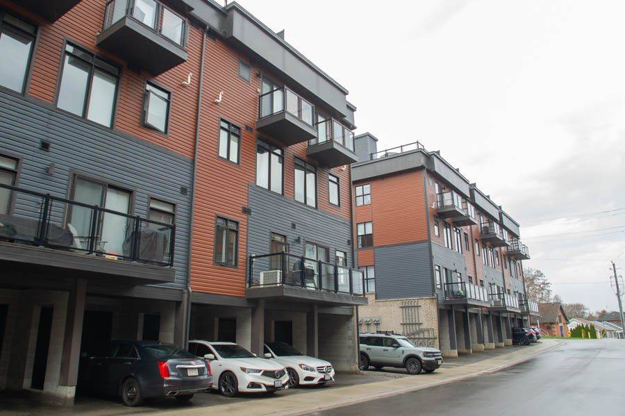 2 Willow ST #11, Brant, ON N3L 0C6