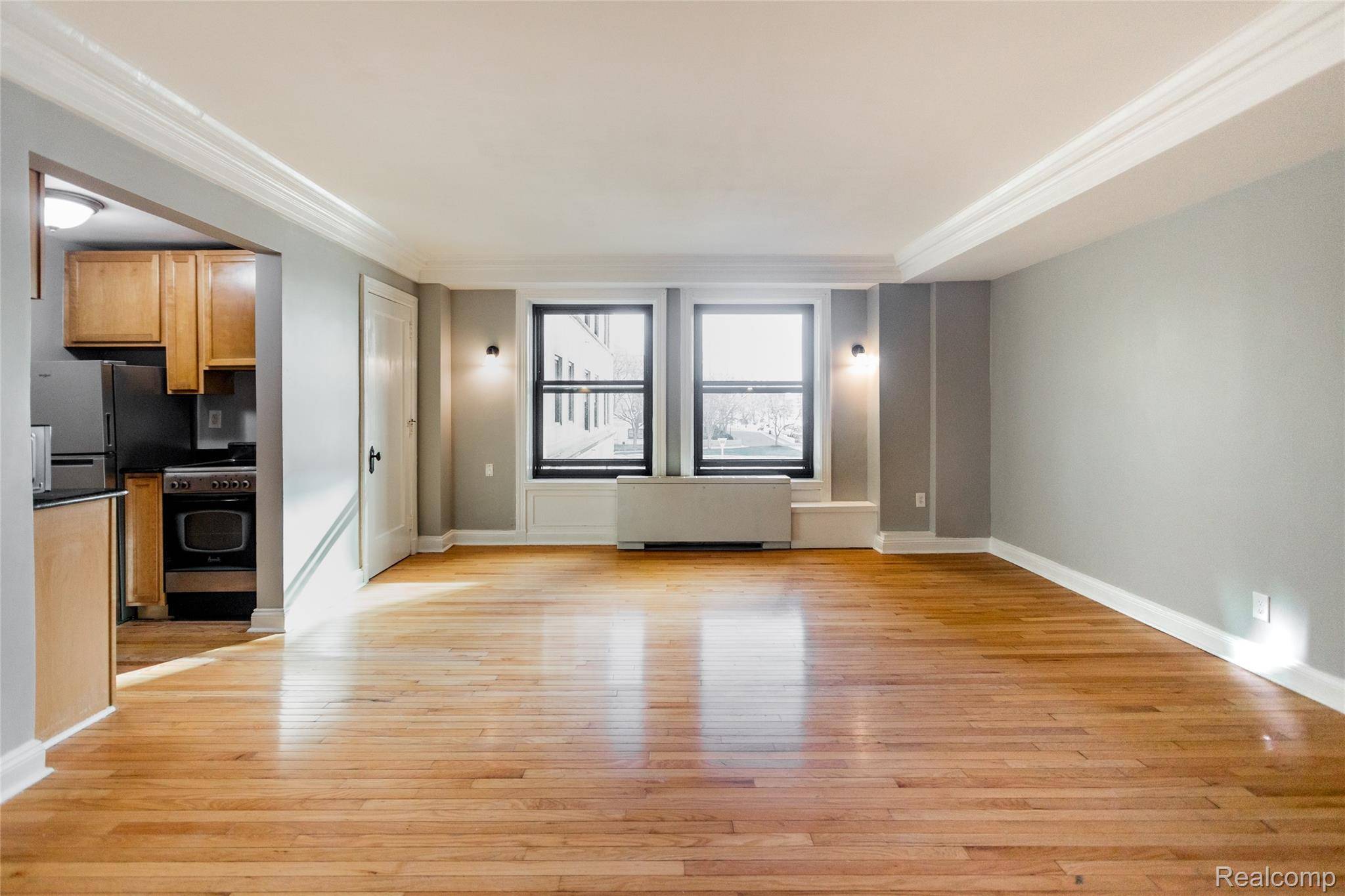 15 E Kirby ST #206, Detroit, MI 48202