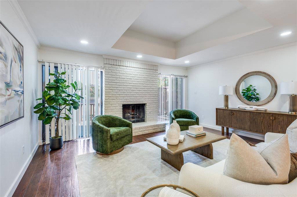 2731 Fairway Park Street, Grand Prairie, TX 75050