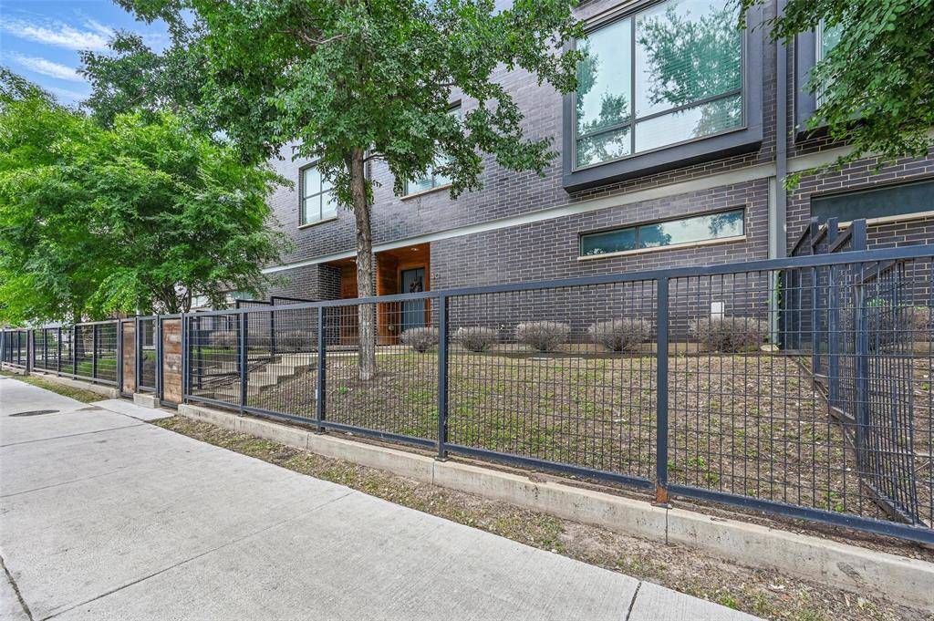 2280 N Fitzhugh Avenue #30, Dallas, TX 75204