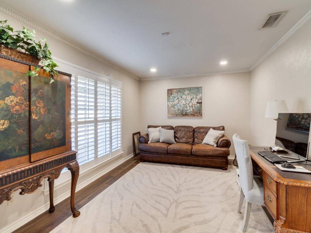 4314 Thunder Road, Dallas, TX 75244