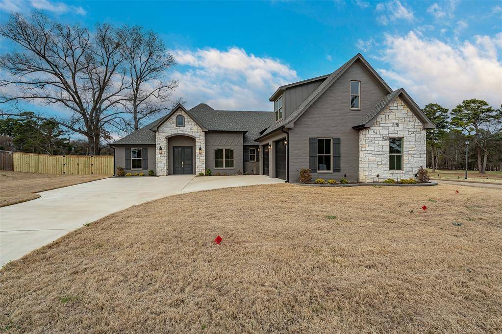 114 White-N-Gail, Bullard, TX 75757