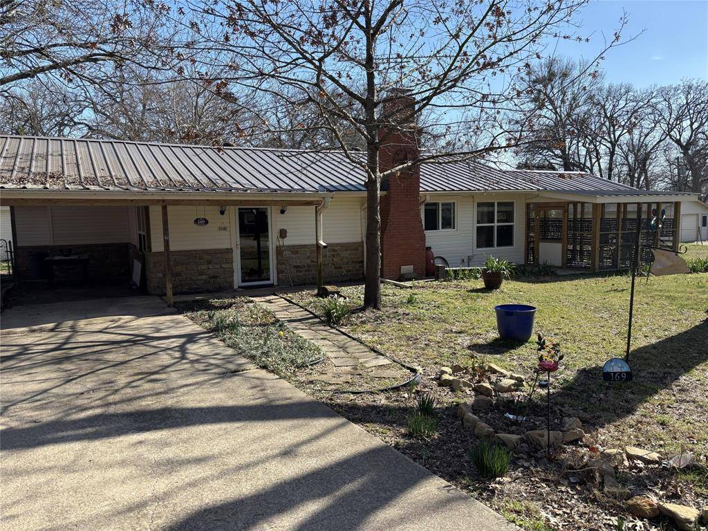 169 Littlefield Drive, East Tawakoni, TX 75472
