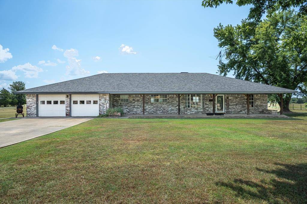 4885 Fm 859, Edgewood, TX 75117