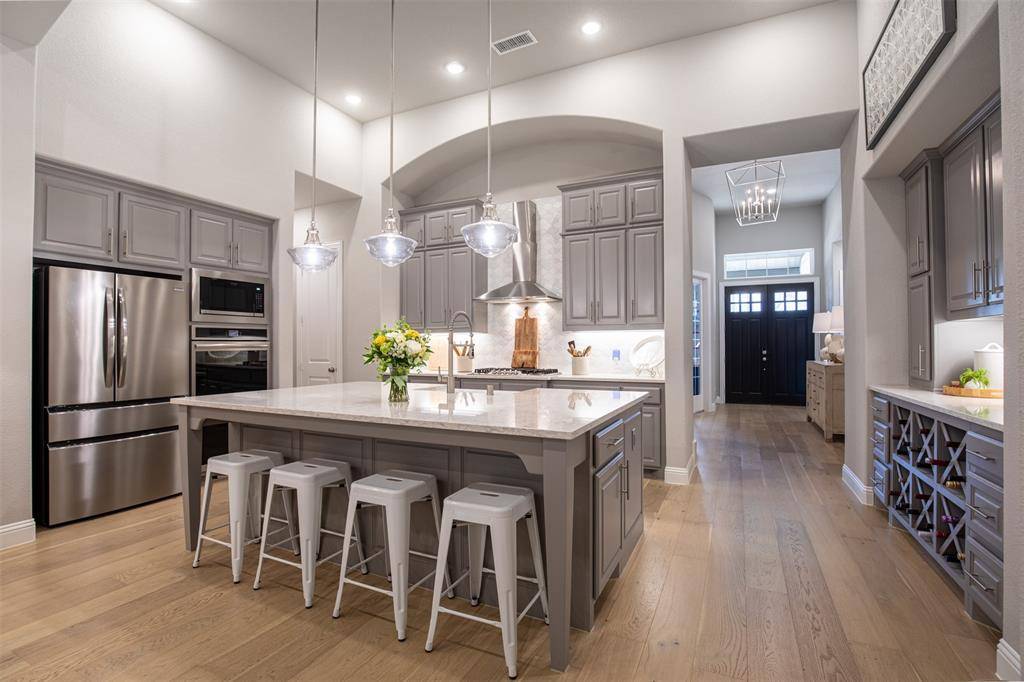 1109 17th Street, Argyle, TX 76226