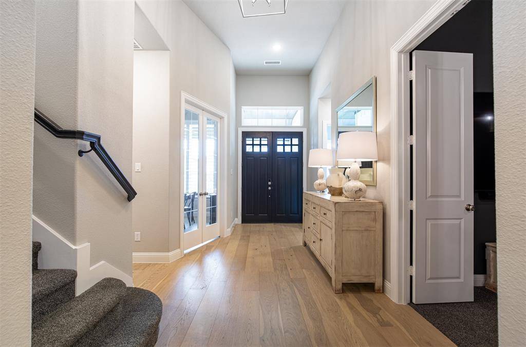 1109 17th Street, Argyle, TX 76226