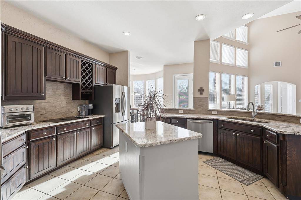 5102 Bayberry Street, Flower Mound, TX 75028