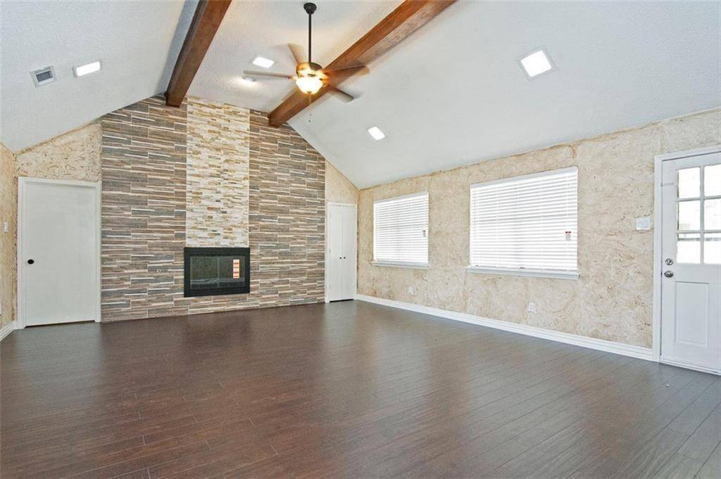 2509 Country Valley Road, Garland, TX 75041