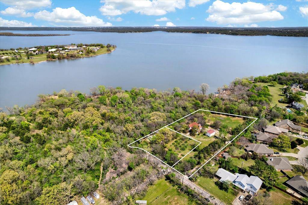 516 N Garza Road, Shady Shores, TX 76208