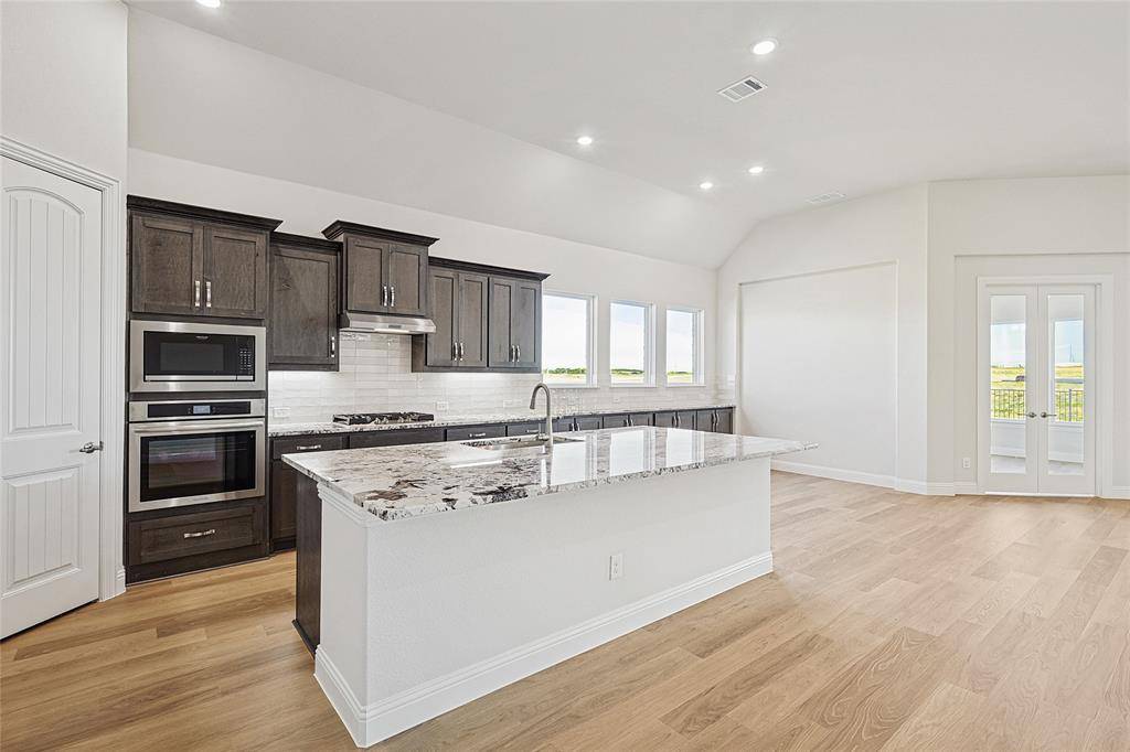 331 Fire Blade Drive, Aledo, TX 76008