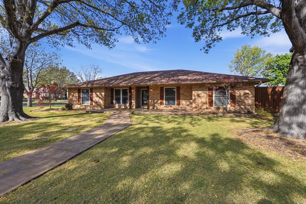 101 Baird Circle, Highland Village, TX 75077