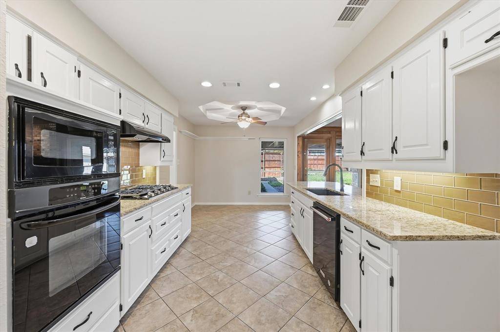 101 Baird Circle, Highland Village, TX 75077