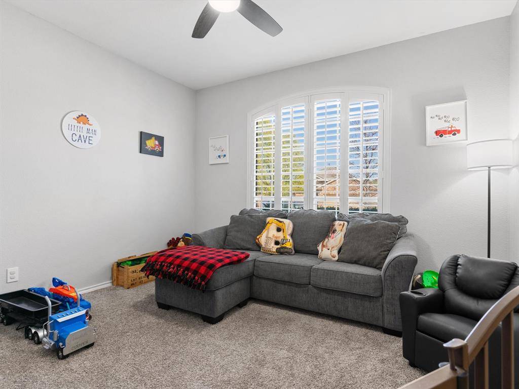 10857 Irish Glen Trail, Fort Worth, TX 76052