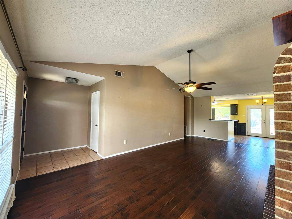 1520 Homestead Street, Flower Mound, TX 75028