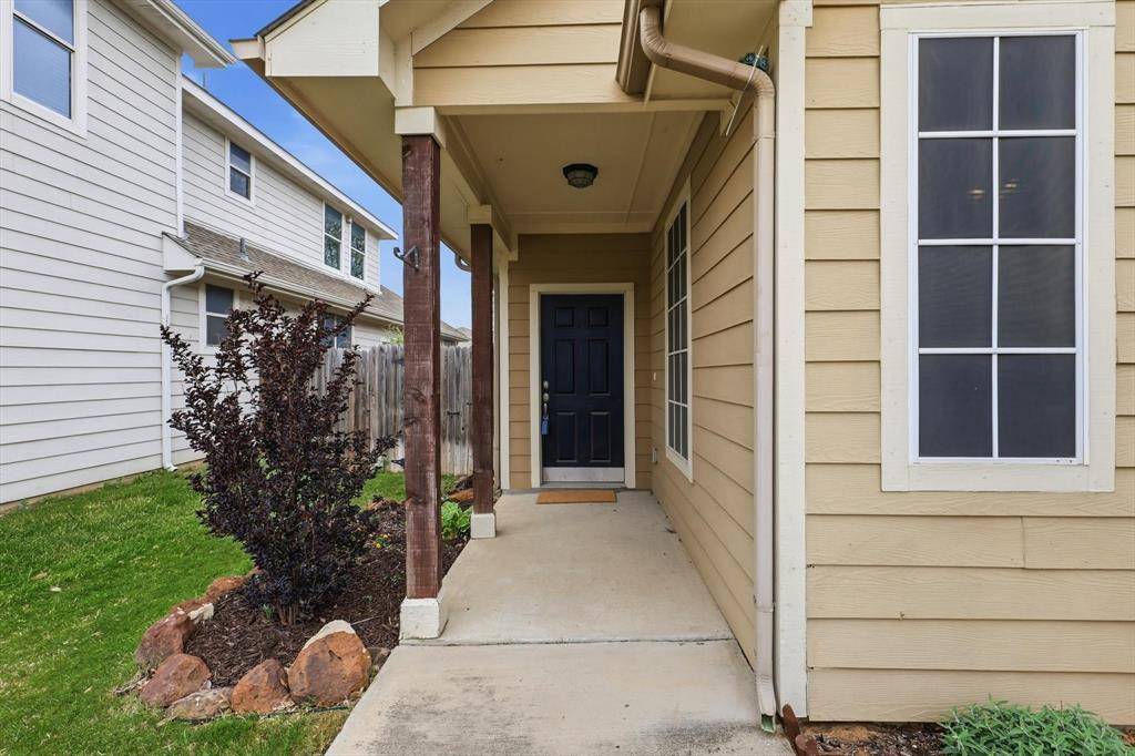 2201 Windsor Farms Drive, Denton, TX 76207