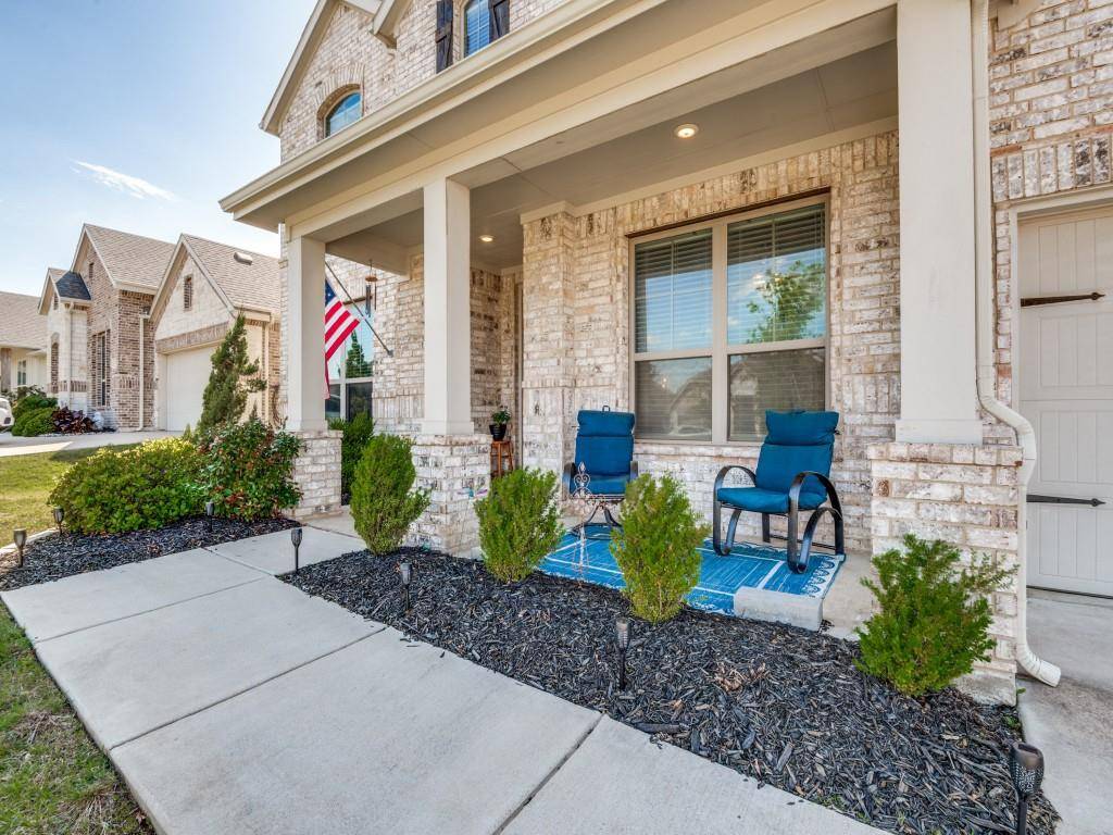 1232 Rushmore Drive, Burleson, TX 76028