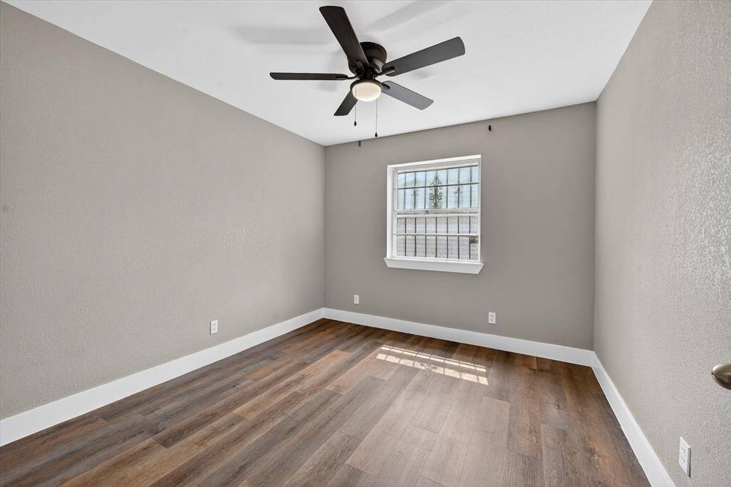 1528 Wagon Wheels Trail, Dallas, TX 75241