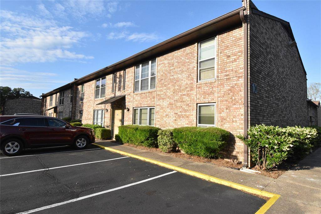 1820 E Kings Highway #50, Shreveport, LA 71105