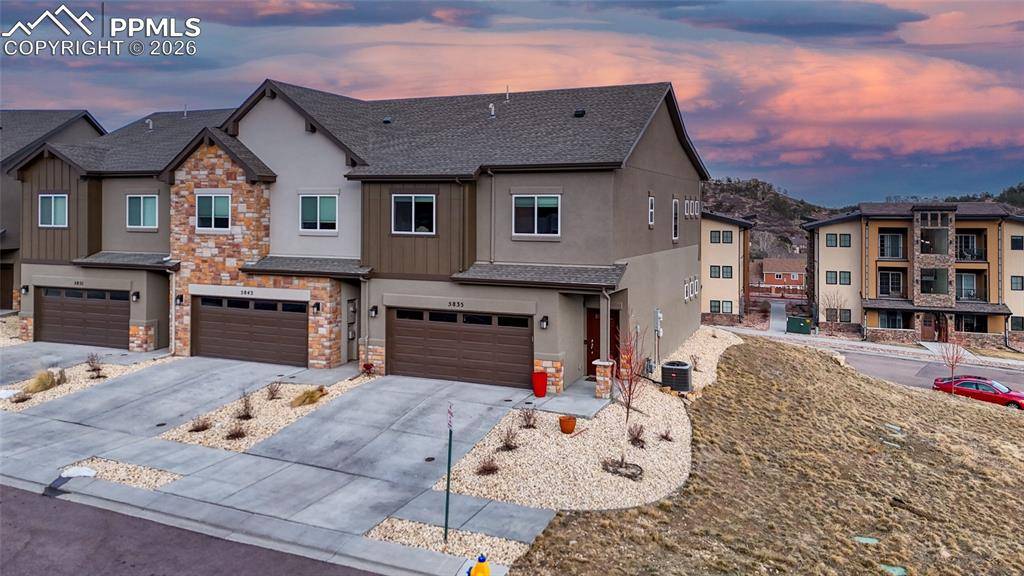 5835 Villa Lorenzo DR, Colorado Springs, CO 80919