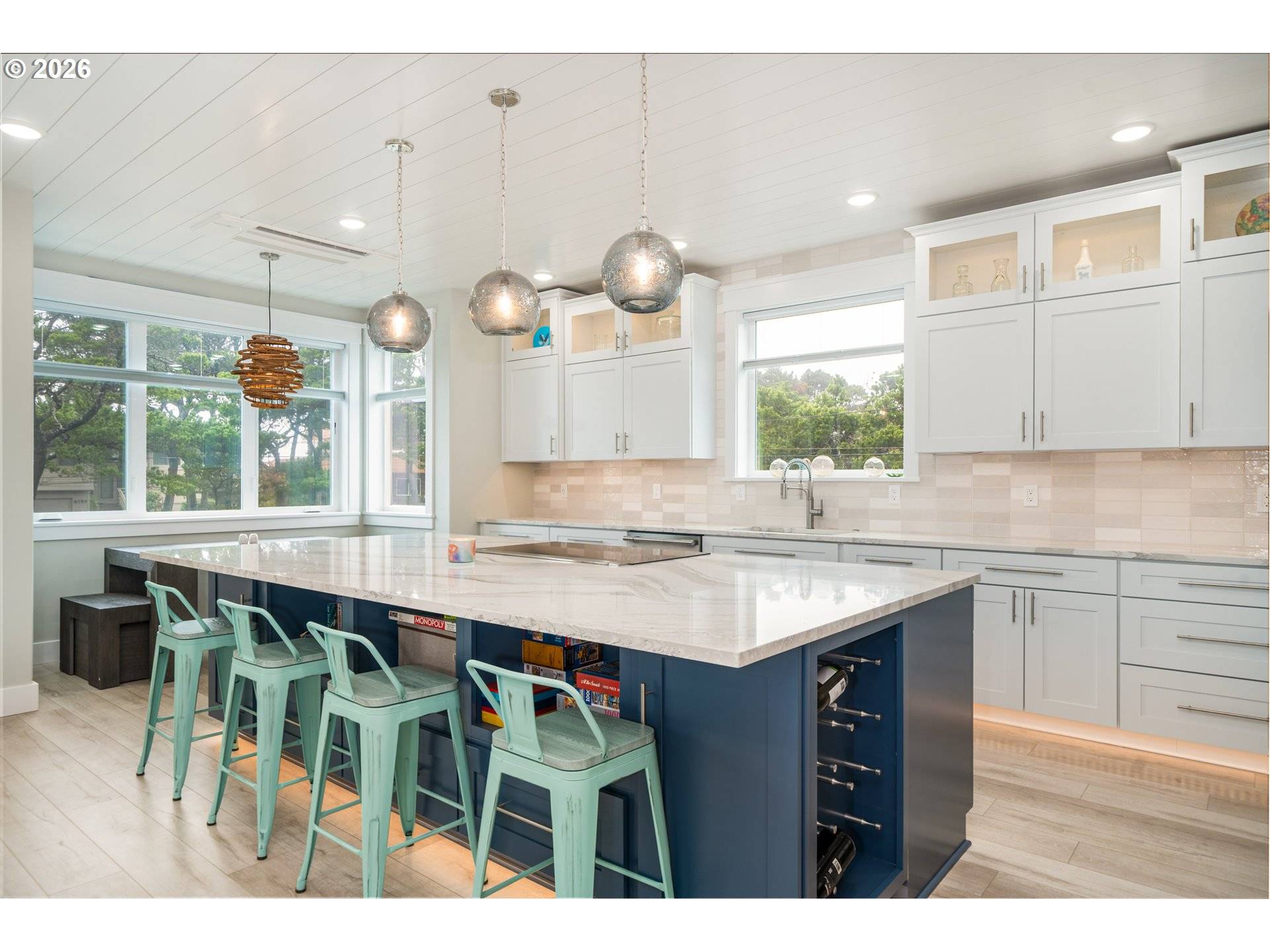 6785 GLEN AVE, Gleneden Beach, OR 97388