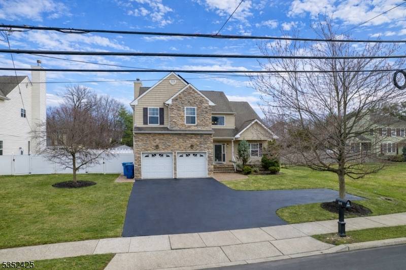 408 Old Georges Rd, North Brunswick Twp., NJ 08902