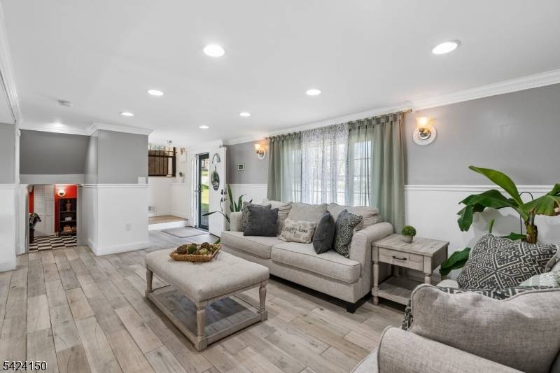 115 Birchwood Ter, Wayne Twp., NJ 07470