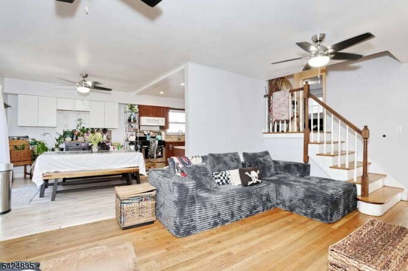 266 Coolidge Ave, Englewood City, NJ 07631